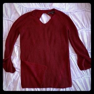 Lightweight Sweater with Open Back